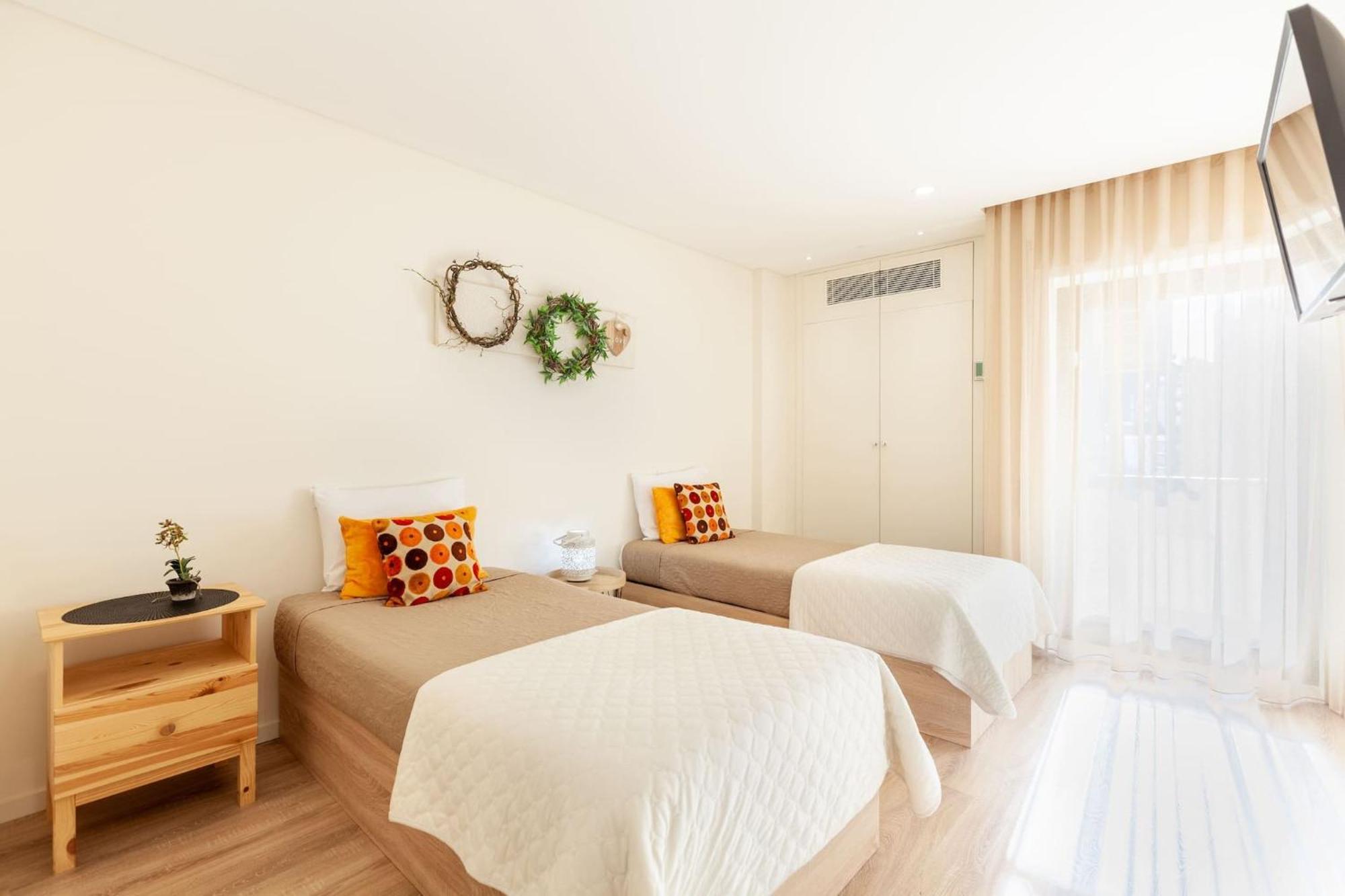Apto Lírio, Rústico,Moderno e ótima localização 5* Braga Extérieur photo